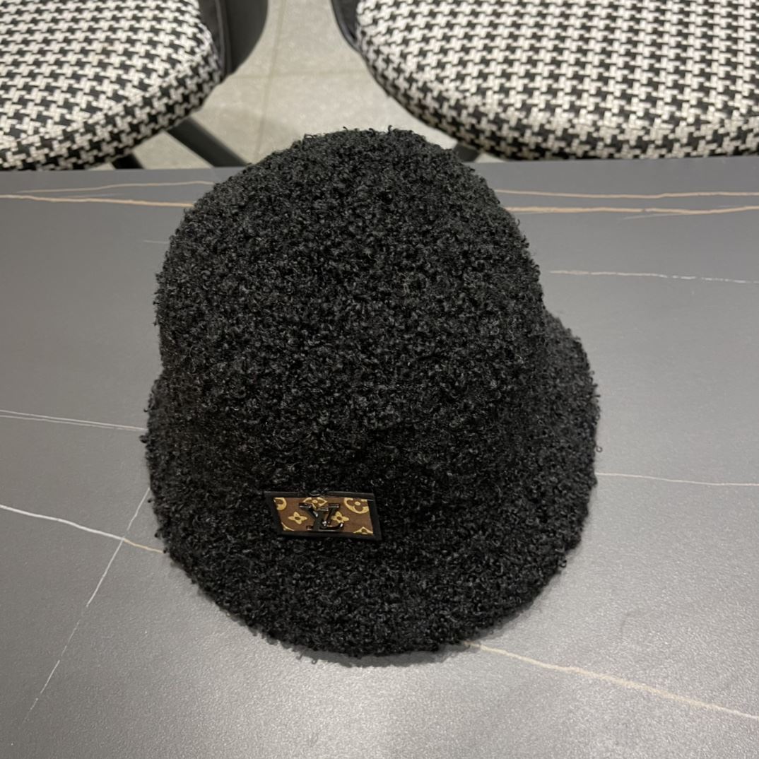 Louis Vuitton Caps